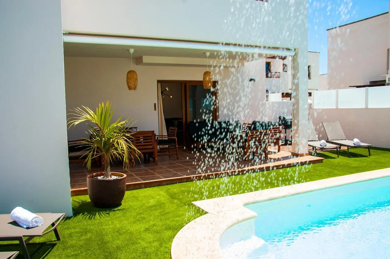Luxury Villa El Palmeral Costa Teguise 0*,