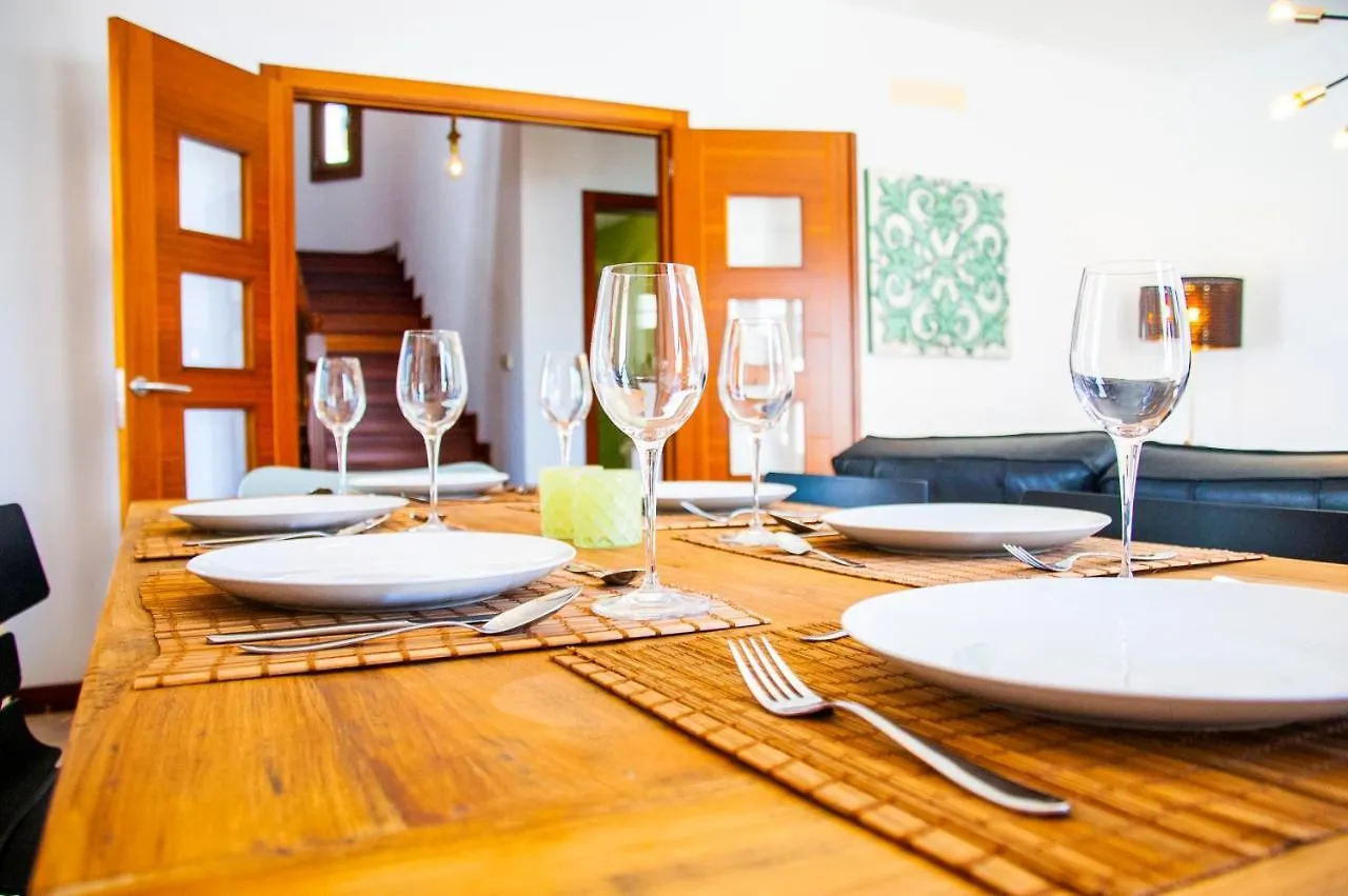 Luxury Villa El Palmeral Costa Teguise 0*,  Spain